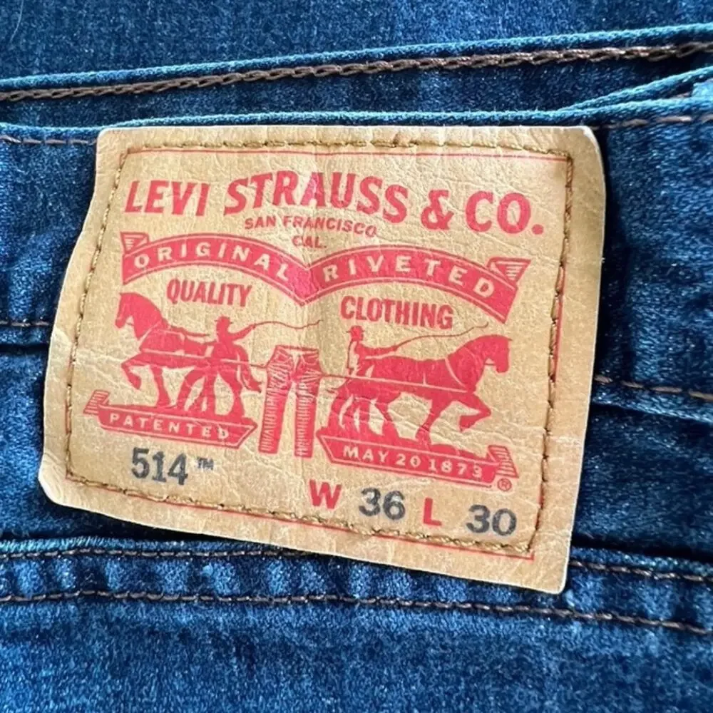 Levi’s 514 men’s 36/30 dark blue 2020 Mexico Zip fly 5 pocket excellent cond.